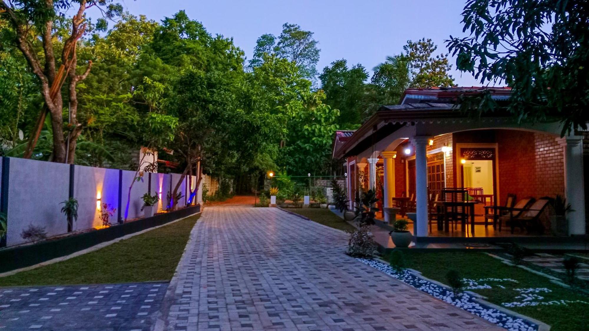 Sigiri Thilanka Rest Sigiriya Hotell Eksteriør bilde